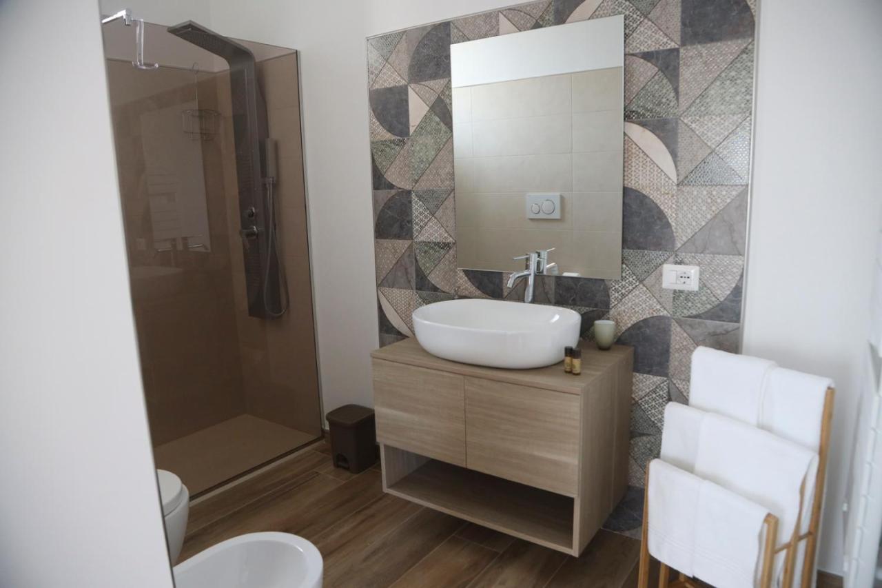 Le Suite Del Pastore Lecce Bagian luar foto